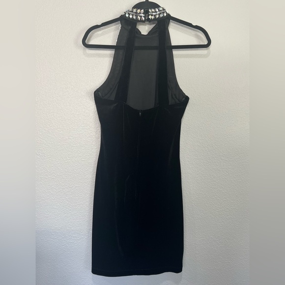 Velvet Black Halter Dress - Picture 11 of 11